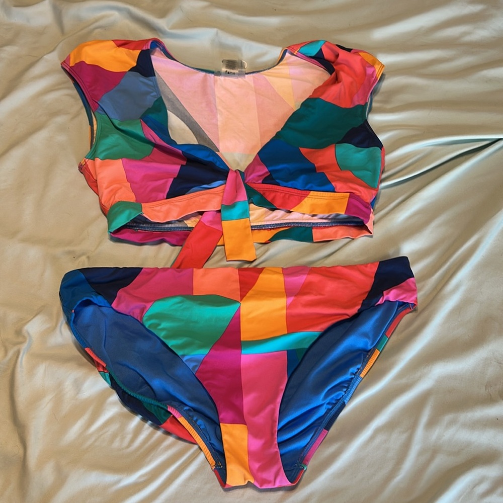 Bleu Rod Beattie CUT IT UP MULTI Tie-Front Cap-Sleeve Bikini Swim Top/bottom 12